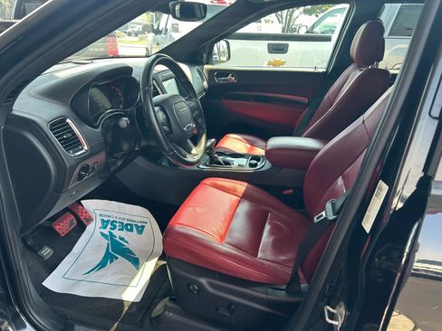 Used 2018 Dodge Durango R/T w/ Technology Group AWD/4WD image 19
