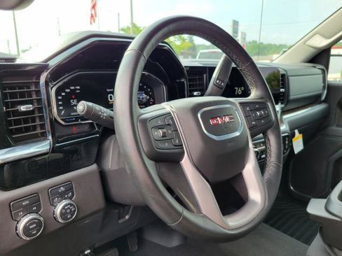 Used 2024 GMC Sierra 1500 Elevation AWD/4WD image 10