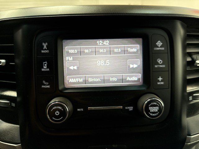 Used 2024 RAM 2500 Tradesman w/ Chrome Appearance Group AWD/4WD image 18