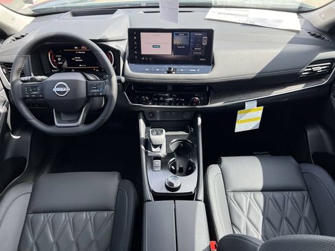 New 2026 Nissan Rogue Platinum w/ Platinum Premium Package AWD/4WD image 8