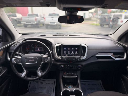 Used 2020 GMC Terrain SLE w/ Driver Convenience Package FWD image 19