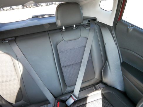 Used 2024 Chevrolet Trax LT w/ Driver Confidence Package image 14