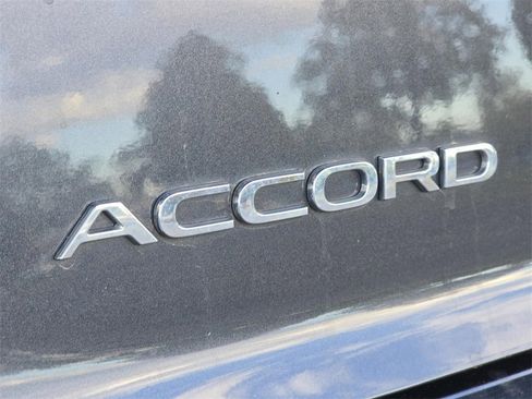 Used 2023 Honda Accord EX image 12