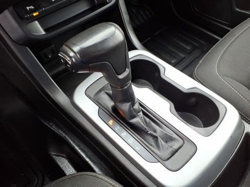 Used 2021 Chevrolet Colorado LT w/ Fleet Safety Package image 30