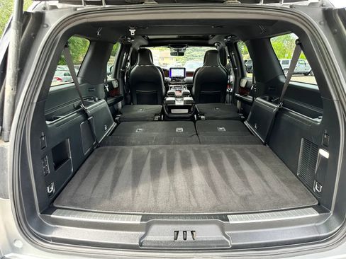 Used 2020 Lincoln Navigator L Reserve w/ Luxury Package AWD/4WD image 31