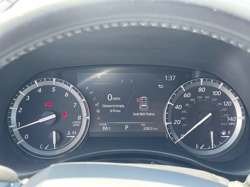 Used 2021 Toyota Highlander XSE FWD image 31