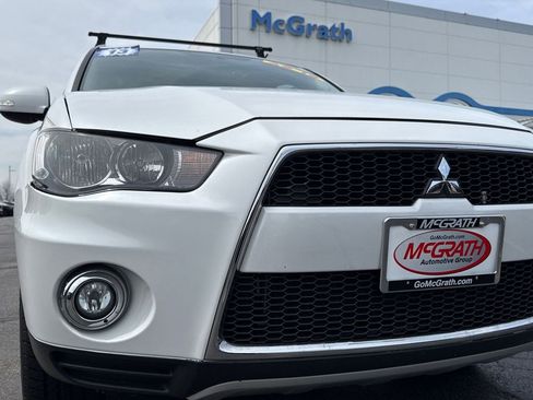 Used 2013 Mitsubishi Outlander SE AWD/4WD image 13