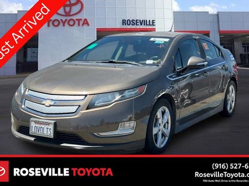 Used 2014 Chevrolet Volt Premium w/ Premium Trim Package FWD image 1