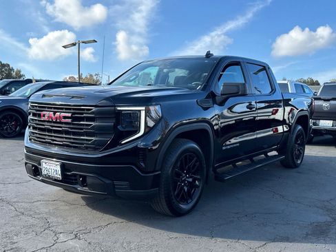 Used 2024 GMC Sierra 1500 Pro w/ Graphite Edition image 4