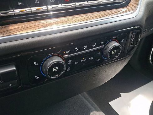 Certified 2023 Chevrolet Silverado 1500 LT AWD/4WD image 17
