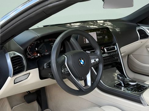Used 2021 BMW 840i Convertible RWD image 9