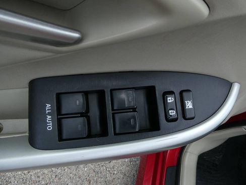 Used 2015 Toyota Prius Four FWD image 25