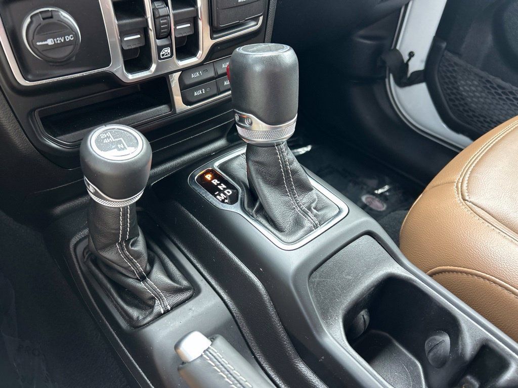 Used 2022 Jeep Gladiator Overland AWD/4WD image 34