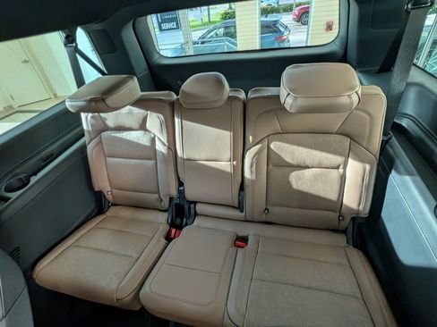 New 2026 Lincoln Navigator L Black Label AWD/4WD image 15