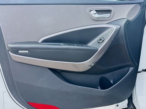 Used 2015 Hyundai Santa Fe Sport FWD image 19