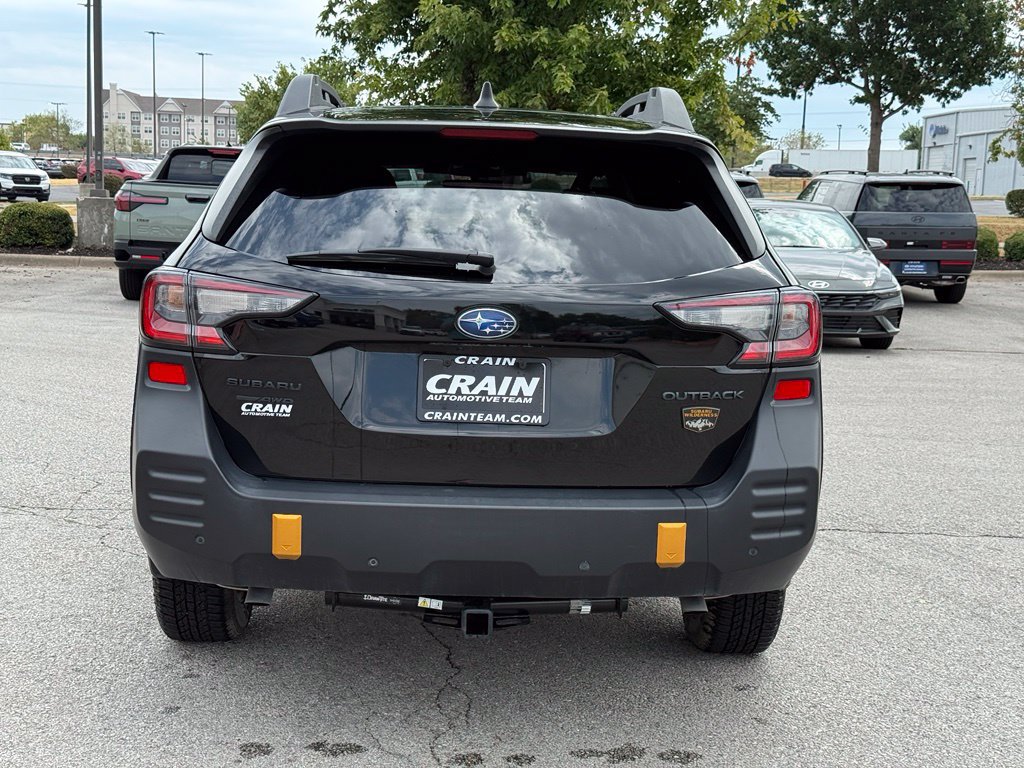 Used 2025 Subaru Outback Wilderness AWD/4WD image 6