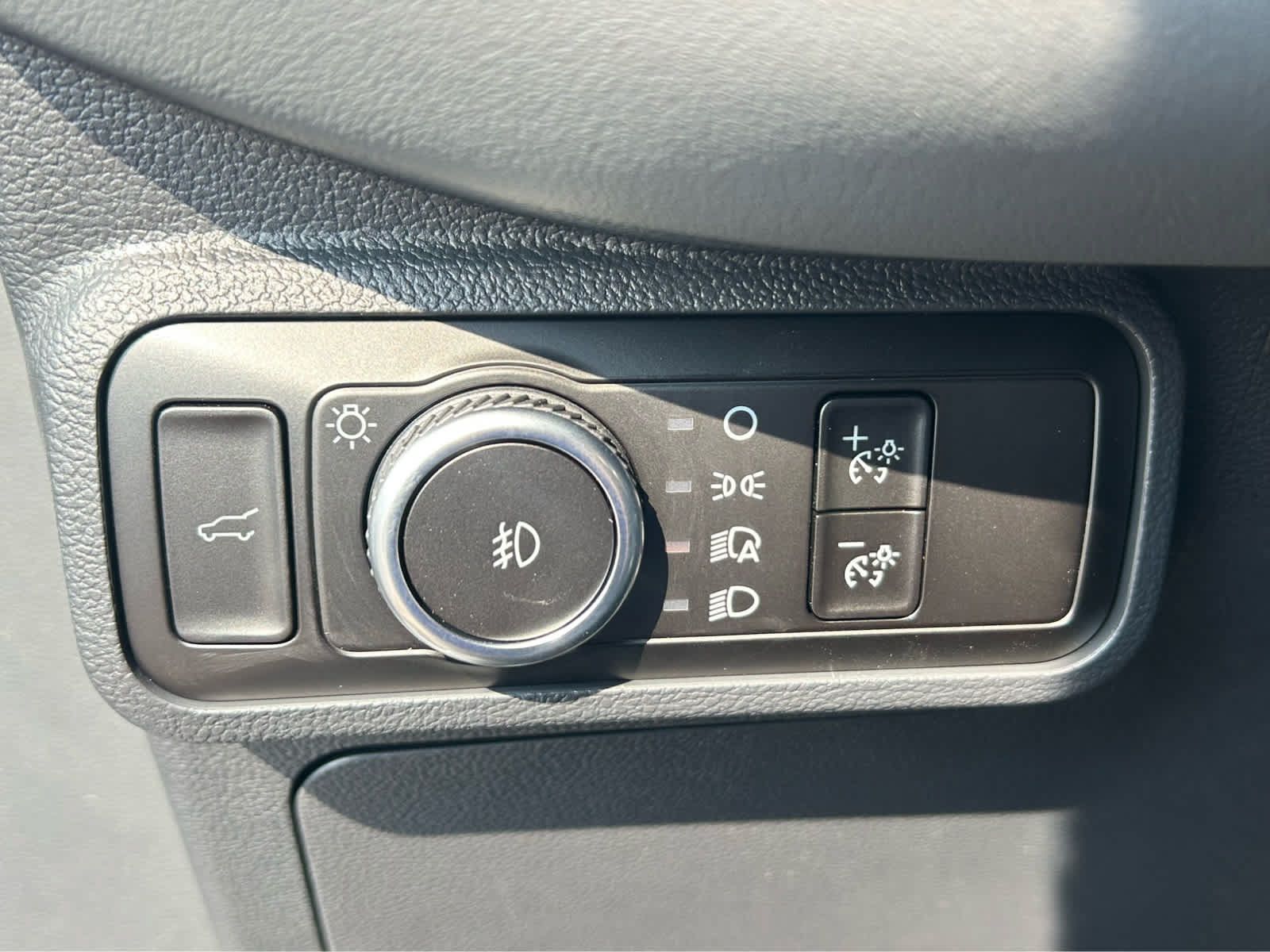 New 2026 Ford Explorer Active w/ Active Comfort Package AWD/4WD image 19