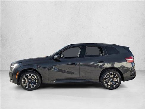 Used 2025 BMW X3 xDrive30i w/ Premium Package image 9