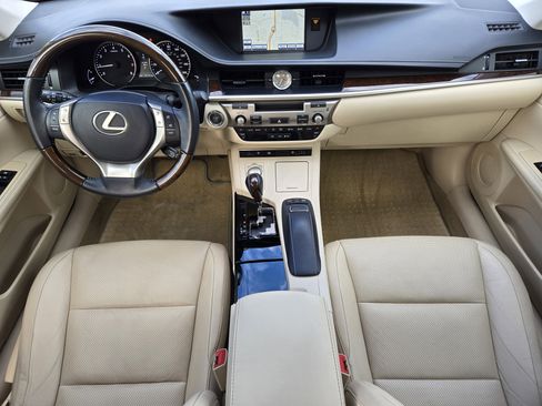 Used 2014 Lexus ES 350 image 28