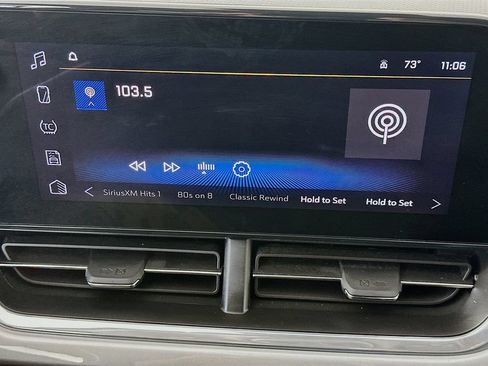 Used 2025 Chevrolet Trax LT w/ Driver Confidence Package FWD image 17