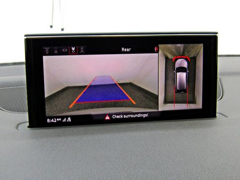 Used 2019 Audi Q7 3.0T Prestige image 17