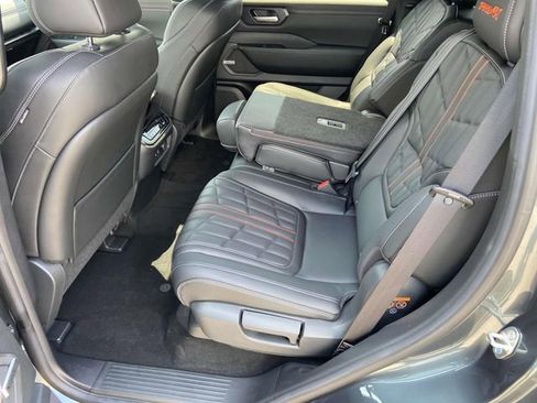 New 2025 Nissan Armada PRO-4X w/ Pro-4X Premium Package AWD/4WD image 10