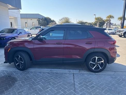 Used 2023 Chevrolet TrailBlazer RS w/ Sun and Liftgate Package image 8