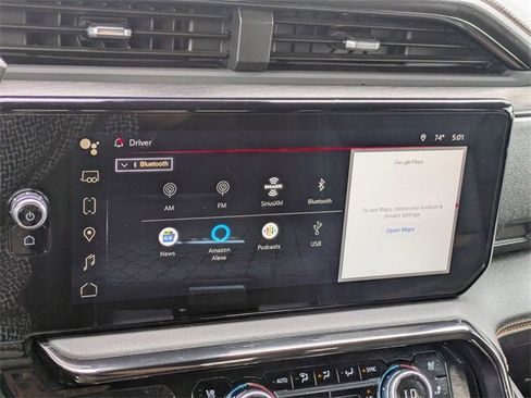 Used 2024 GMC Sierra 2500 AT4 w/ AT4 Preferred Package image 23