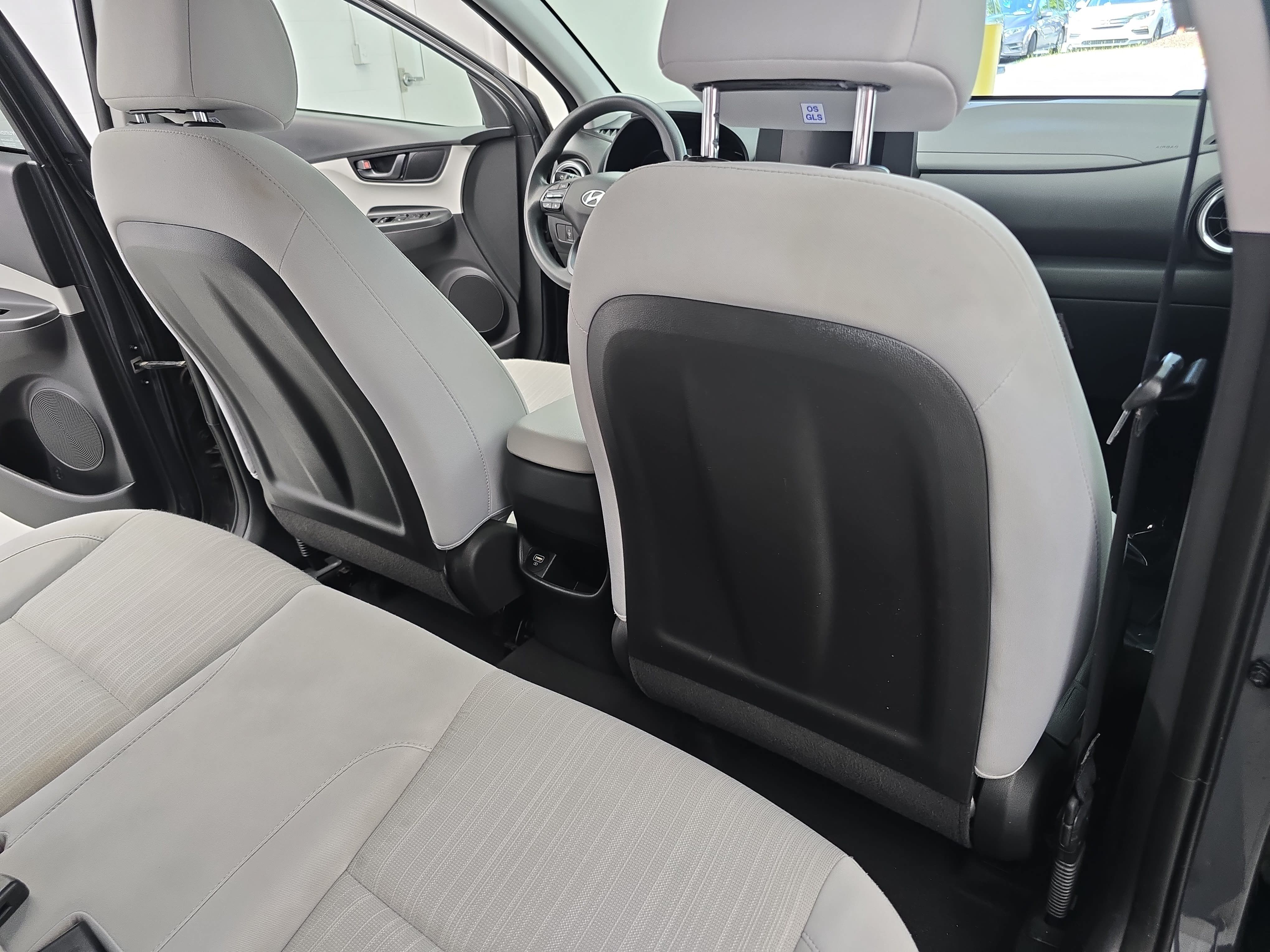 Used 2023 Hyundai Kona SEL FWD image 11
