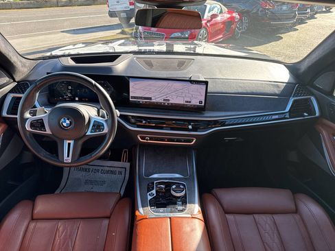 Used 2024 BMW X7 M60i w/ Executive Package image 35