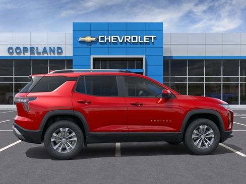 New 2026 Chevrolet Equinox LT w/ Safety and Technology Package AWD/4WD image 5