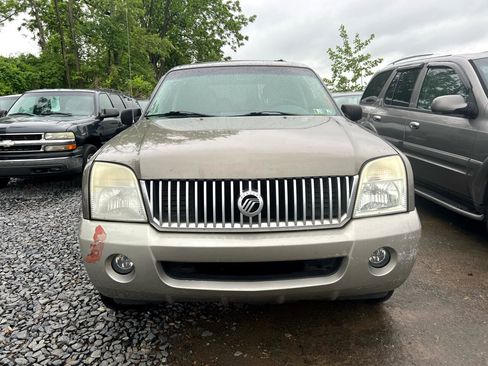 Used 2002 Mercury Mountaineer AWD image 2