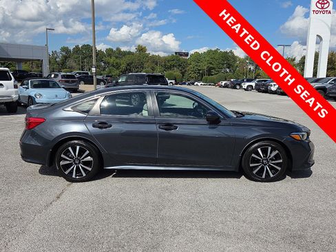 Used 2024 Honda Civic EX image 6