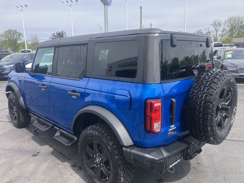 Used 2024 Ford Bronco Black Diamond AWD/4WD image 5