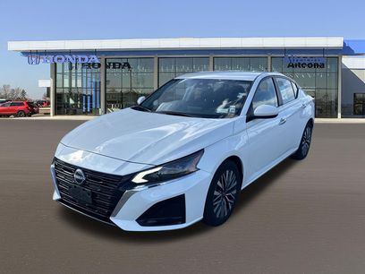 Used 2023 Nissan Altima 2.5 SV