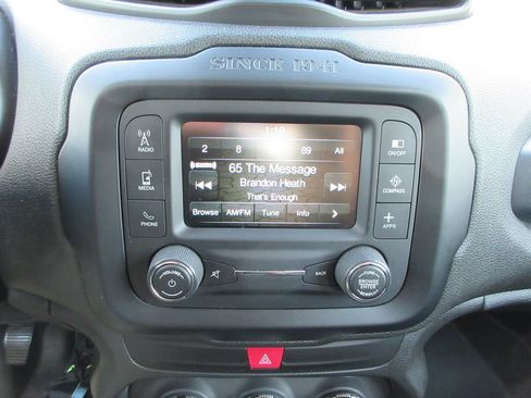 Used 2016 Jeep Renegade 75th Anniversary AWD/4WD image 30