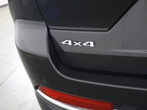 Used 2023 Jeep Grand Cherokee Limited AWD/4WD image 42