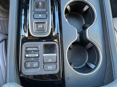 Used 2023 Honda Pilot Elite image 14