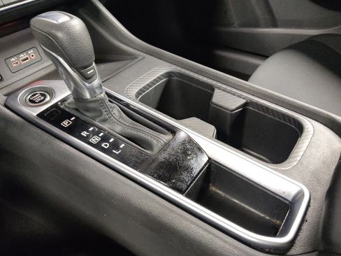 Used 2024 Nissan Sentra SV FWD image 26