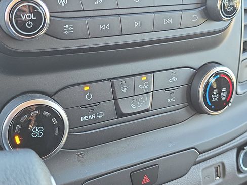 Used 2024 Ford Transit 250 Low Roof w/ Exterior Upgrade Package image 17