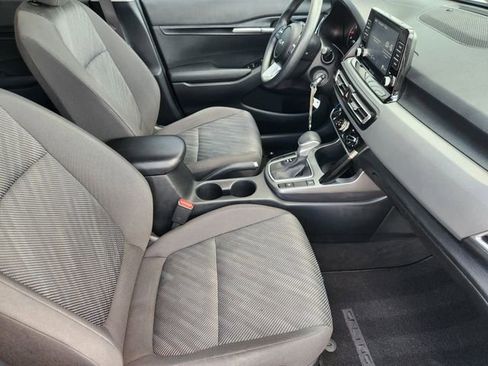 Used 2022 Kia Seltos LX image 10