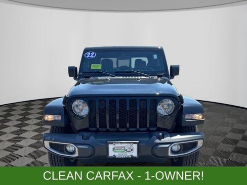 Used 2022 Jeep Gladiator Sport AWD/4WD image 2