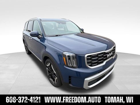 Used 2025 Kia Telluride S AWD/4WD image 7