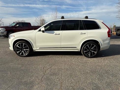 Used 2023 Volvo XC90 B6 Plus w/ Protection Package Premier image 6
