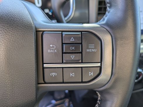 Used 2022 Ford F150 Lariat w/ Equipment Group 501A Mid image 18