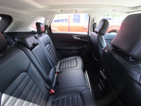 Used 2024 Ford Edge SEL w/ Convenience Package AWD/4WD image 18