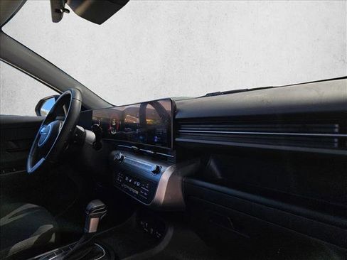 Used 2024 Hyundai Kona SEL FWD image 22