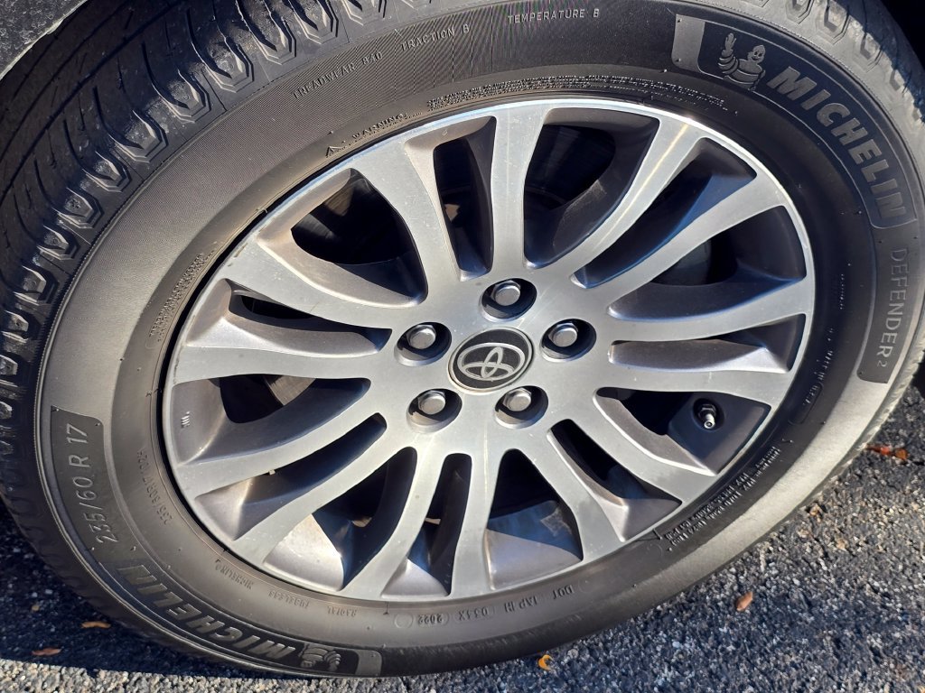 Used 2020 Toyota Sienna XLE FWD image 20
