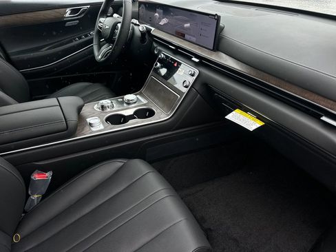 New 2026 Genesis GV80 2.5T Select image 16