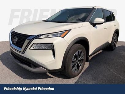 Used 2023 Nissan Rogue SV